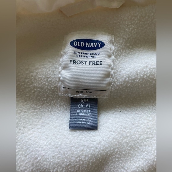 Old Navy Puffer Vest SIZE Small (6/7) Like New - Picture 2 of 3